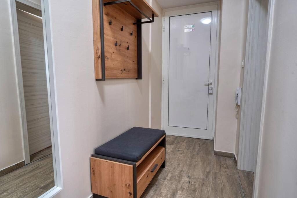 Cozy Modern Apartment Rijeka Bagian luar foto